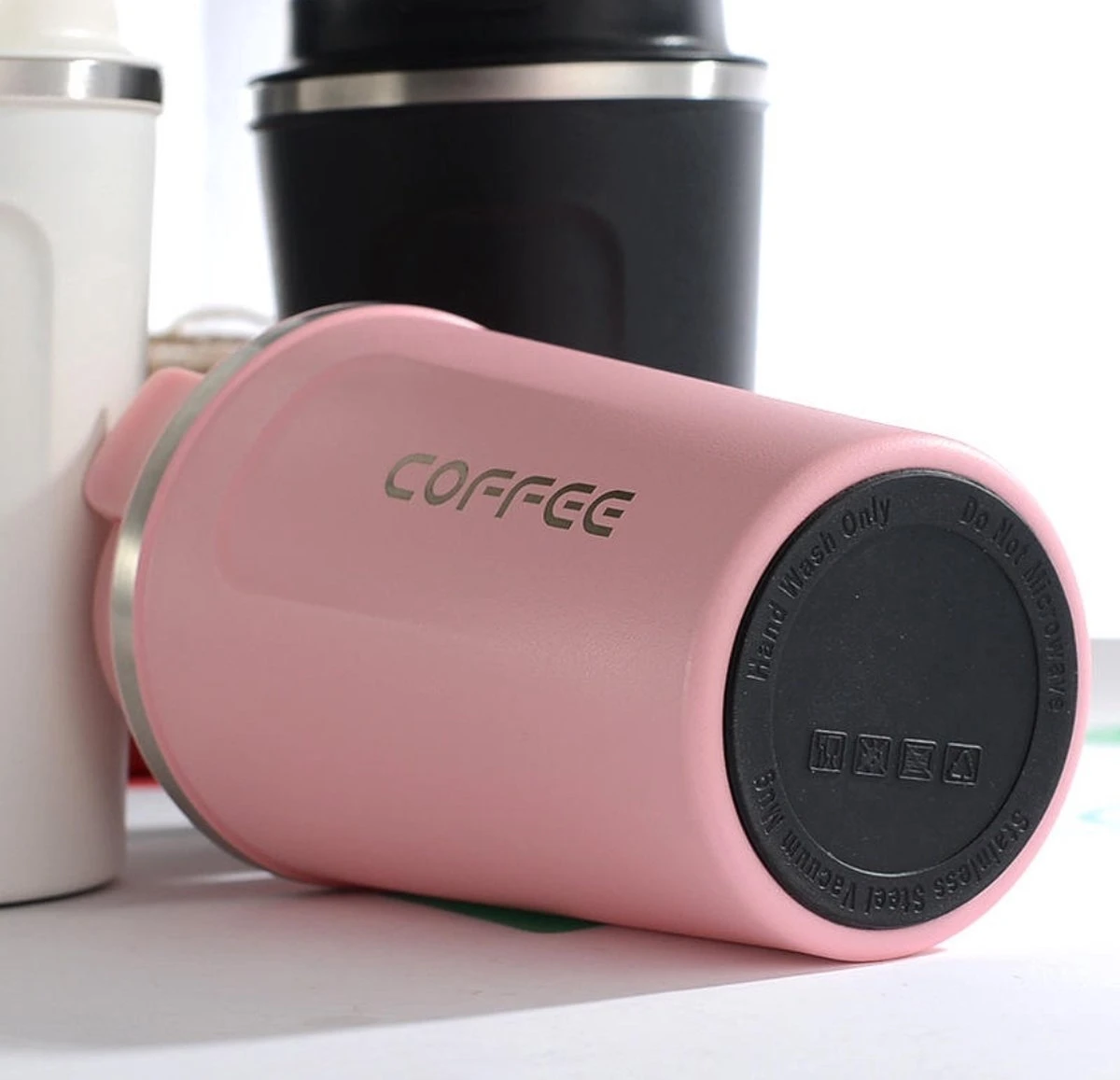 Thermosbeker - Koffiebeker To Go - Travel Mug - Dubbelwandig, RVS & Lekvrij - Thermosbeker Koffie - 380 ML – Roze 6 Thermosbeker - Koffiebeker To Go - Travel Mug - Dubbelwandig, RVS & Lekvrij - Thermosbeker Koffie - 380 ML – Roze - Afbeelding 4