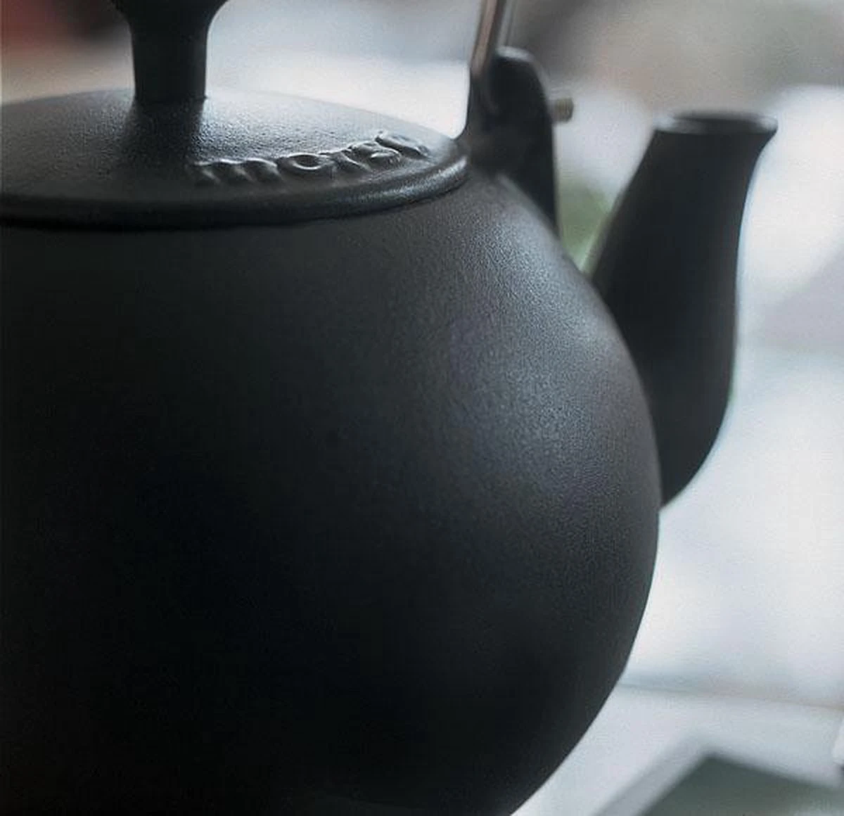 Morso Gietijzeren Waterketel | Houtkachel Theepot - 2 Liter 4 Morso Gietijzeren Waterketel | Houtkachel Theepot - 2 Liter - Afbeelding 2