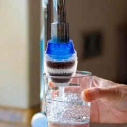 Waterfilter Voor Op De Kraan - 2 Stuks - Zuiver Water - Waterontkalker - Waterzuivering - Kraanfilter - Waterontharder - Blauw 16 Waterfilter Voor Op De Kraan - 2 Stuks - Zuiver Water - Waterontkalker - Waterzuivering - Kraanfilter - Waterontharder - Blauw -Bekerwinkel 1200x1200 228