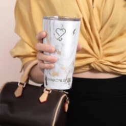 DRINKONLOVE - SHAKEY GOLD - Drinkbeker Met Rietje - RVS - 480 Ml 17 DRINKONLOVE - SHAKEY GOLD - Drinkbeker Met Rietje - RVS - 480 Ml -Bekerwinkel 1200x1200 657