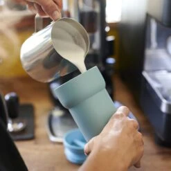 Mepal Isoleerbeker Ellipse 375 Ml – Houdt Je Drankje 4 Uur Warm En 8 Uur Koud – Nordic Green – Koffiebeker To Go – Lekdicht – Thermosbeker 12 Mepal Isoleerbeker Ellipse 375 Ml – Houdt Je Drankje 4 Uur Warm En 8 Uur Koud – Nordic Green – Koffiebeker To Go – Lekdicht – Thermosbeker -Bekerwinkel 1200x1200 661