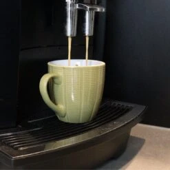 Orange85 Koffiekopjes Gekleurd - Set Van 6 - Koffiemokken - Streep - 200 Ml - Reliëf - Aardewerk - Met Oor - Theemokken 12 Orange85 Koffiekopjes Gekleurd - Set Van 6 - Koffiemokken - Streep - 200 Ml - Reliëf - Aardewerk - Met Oor - Theemokken -Bekerwinkel 1200x1200 752