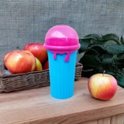 Frozen Magic Slushy Maker - Slush Puppy Maker - IJscrusher - Slush Puppy Beker - Slushy Puppy Maker - Slush Puppy Machine - Slush Maker - Slushy Cup - Tiktok - Blauw 15 Frozen Magic Slushy Maker - Slush Puppy Maker - IJscrusher - Slush Puppy Beker - Slushy Puppy Maker - Slush Puppy Machine - Slush Maker - Slushy Cup - Tiktok - Blauw -Bekerwinkel 1200x1200 833