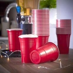 Merkloos Beerpong - 50 Stuk(s) - Red Cups Inc. 3 Ballen - Beerpong Drankspel - Plastic Bekers - Beer Pong -Bekerwinkel 1200x1200 839