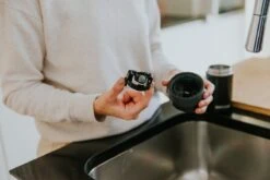 Kambukka Etna Thermosbeker 300 Ml - Makkelijk Reinigen - Lekvrije Koffiebeker - Pitch Black 16 Kambukka Etna Thermosbeker 300 Ml - Makkelijk Reinigen - Lekvrije Koffiebeker - Pitch Black -Bekerwinkel 1200x800 12