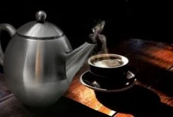 Vaja Valerie - Theepot Met Filter - Dubbelwandig - RVS - 1.2L -Bekerwinkel 1200x817 1