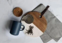 OGO Living - Theemok Met Zeef En Deksel - Blauw 475 Ml -Bekerwinkel 1200x835