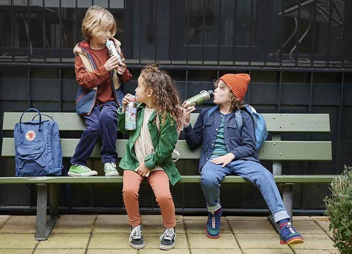 Mepal – Isoleerfles Flip-up Campus – Dino – Waterfles Met Rietje – Houdt Je Drankje Tot 9 Uur Warm En 12 Uur Koud – Drinkfles Voor Kinderen – Thermosfles 8 Mepal – Isoleerfles Flip-up Campus – Dino – Waterfles Met Rietje – Houdt Je Drankje Tot 9 Uur Warm En 12 Uur Koud – Drinkfles Voor Kinderen – Thermosfles - Afbeelding 6