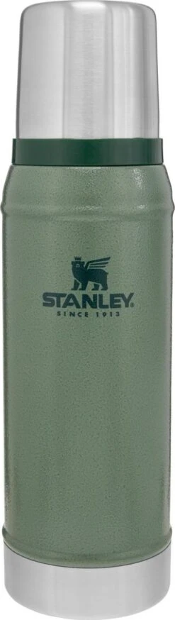 Stanley The Legendary Classic Bottle 0,75L - Thermosfles - Hammertone Green 29 Stanley The Legendary Classic Bottle 0,75L - Thermosfles - Hammertone Green -Bekerwinkel 339x1200 1