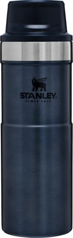 Stanley Trigger-Action Travel Mug 0.47L - Thermosfles - Matt Black 38 Stanley Trigger-Action Travel Mug 0.47L - Thermosfles - Matt Black -Bekerwinkel 372x1200 2