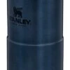 Stanley Trigger-Action Travel Mug 0.47L - Thermosfles - Nightfall 1 Stanley Trigger-Action Travel Mug 0.47L - Thermosfles - Nightfall -Bekerwinkel 447x1200