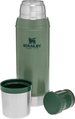 Stanley The Legendary Classic Bottle 0,75L - Thermosfles - Hammertone Green 30 Stanley The Legendary Classic Bottle 0,75L - Thermosfles - Hammertone Green -Bekerwinkel 764x1200