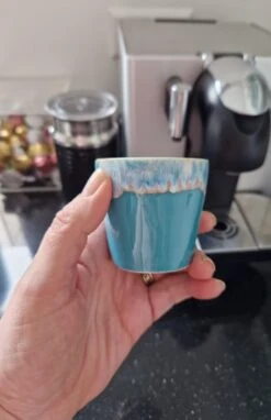 Costa Nova - Grespresso Servies - 6 Espresso Kopjes - Roze-Grijs-Azur-Red-Wit -Turquoise - Aardewerk - H 5.9 Cm -Bekerwinkel 776x1200 1