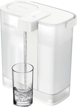 Philips Water Instant Water Filter - 3 L Inhoud, 1 L/min Snelle Doorstroming, Oplaadbaar Via USB-C -Bekerwinkel 865x1200