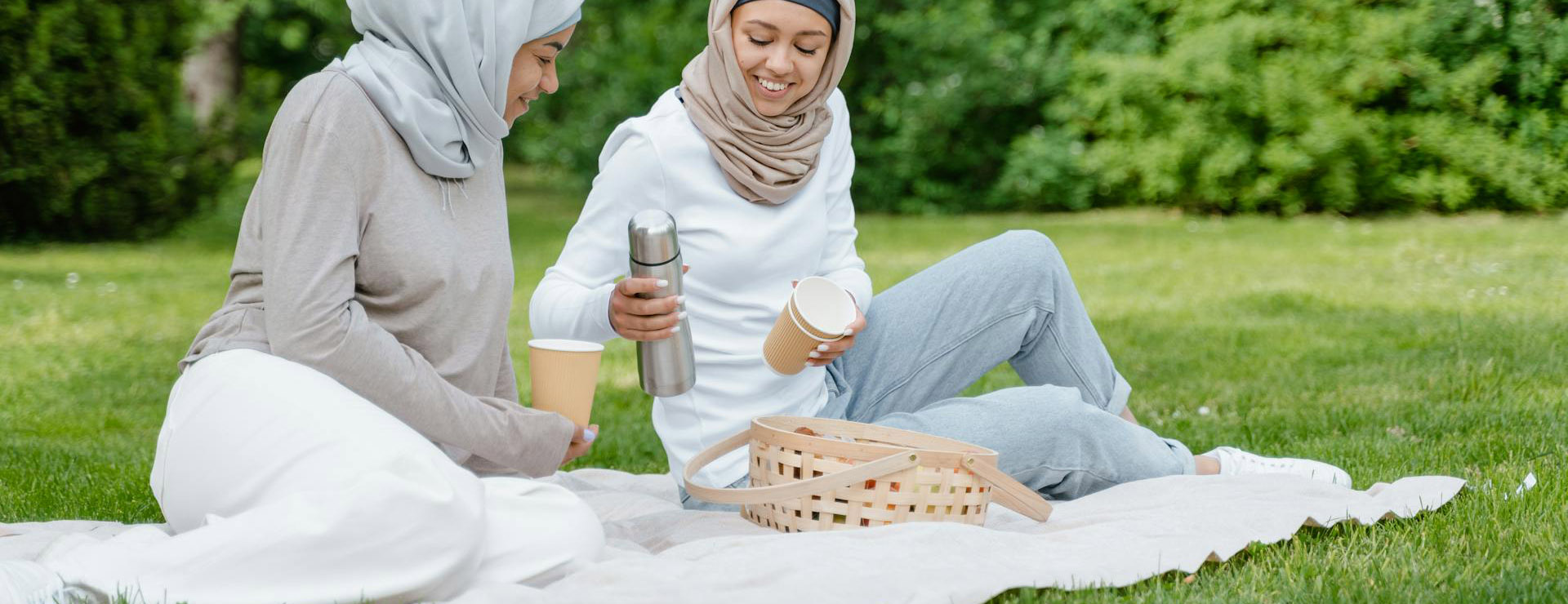 Bekerwinkel 3 Bekerwinkel -Bekerwinkel pexels mart production 8121748